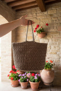 Tote bag cachi ricamata a mano, vista frontale